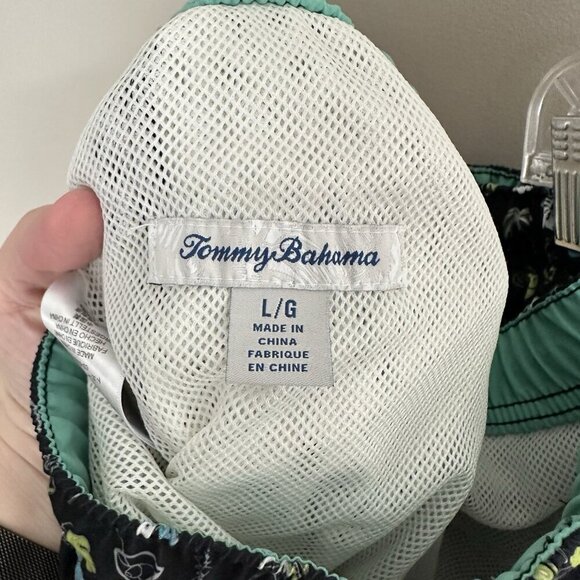 TOMMY BAHAMA swim trunks mesh liner cocktails fruity drinks floral beach L - Picture 7 of 8